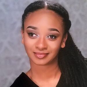 Meet your Posher, Angel